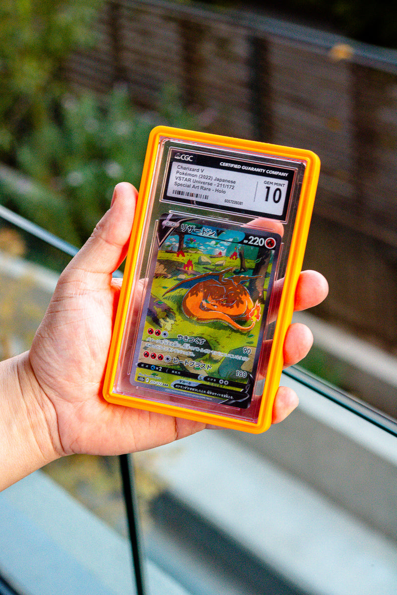 Charizard V #211 Pokemon Japanese VSTAR Universe CGC 10