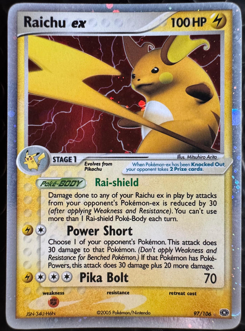Raichu ex #097 Emerald (EN)